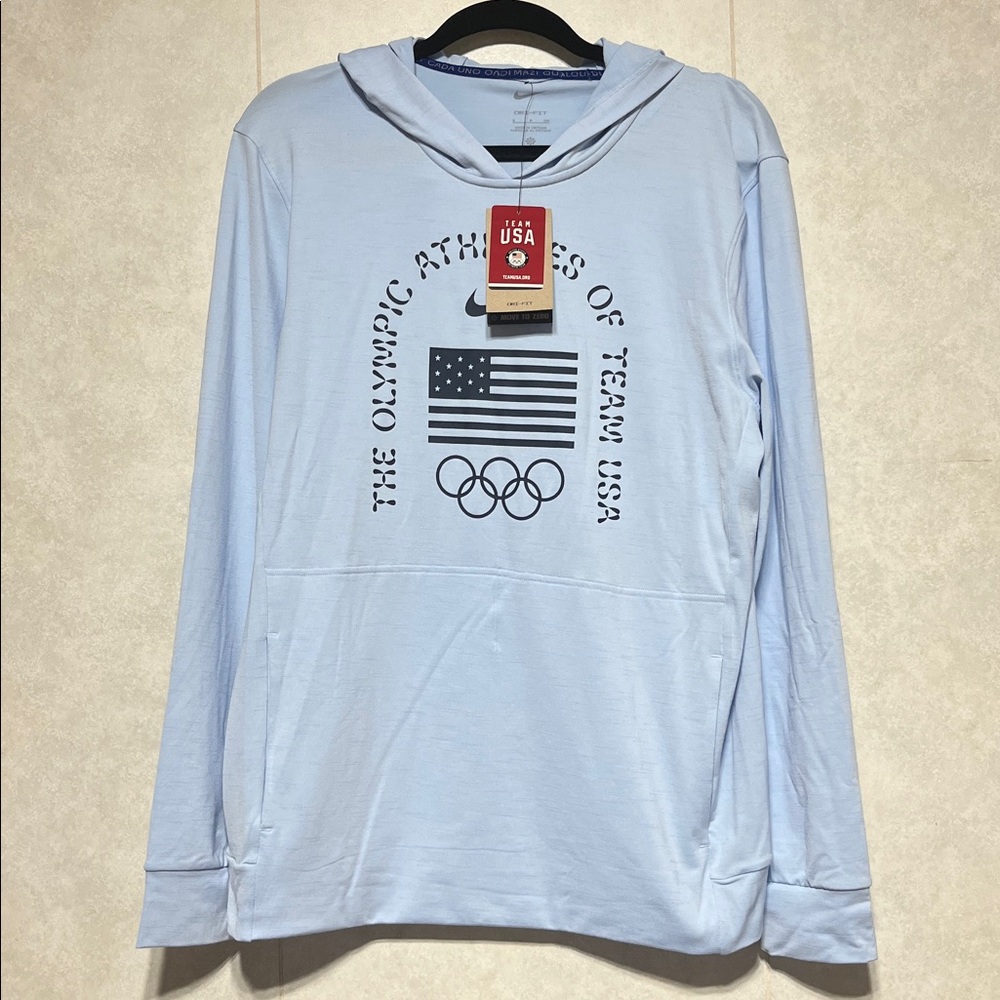 TEAM USA 🇺🇸 NWT size small men’s FN0980-477 light blue hoodieAmerica flag spirit